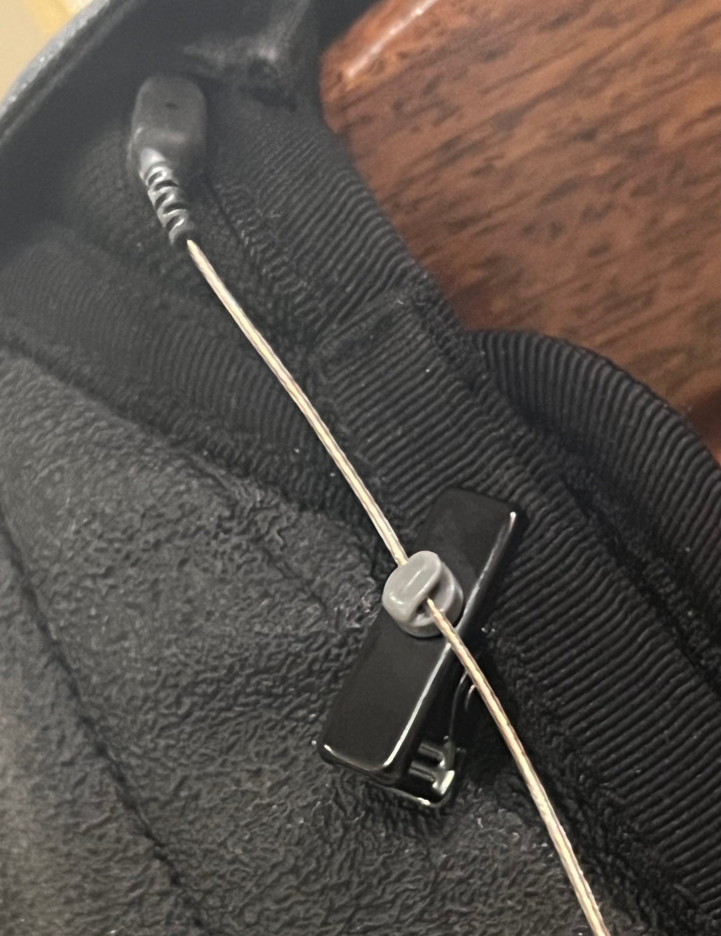 NEW - N-ear: Black Metal Covert Earpiece Clip - attaches to wire NOT braided cable